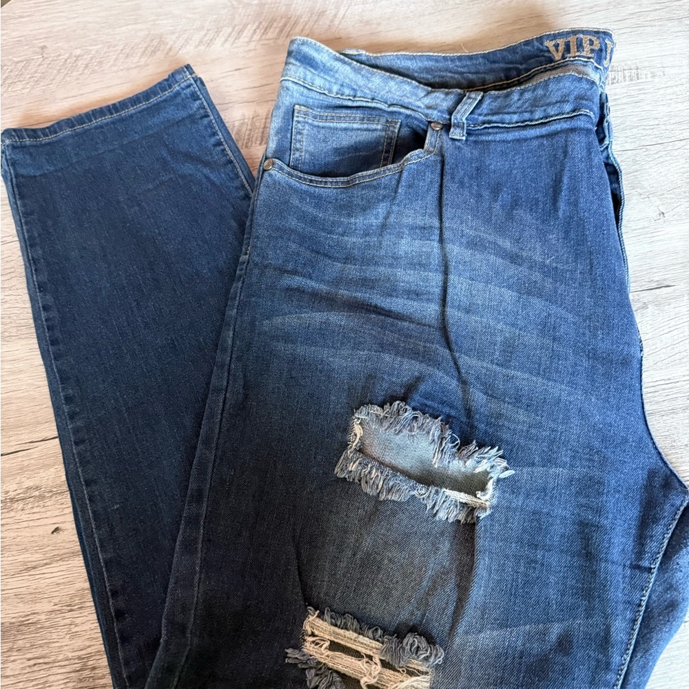 VIP Plus Size Distressed Jeans Straight Leg 22W Grunge 90’s Y2K